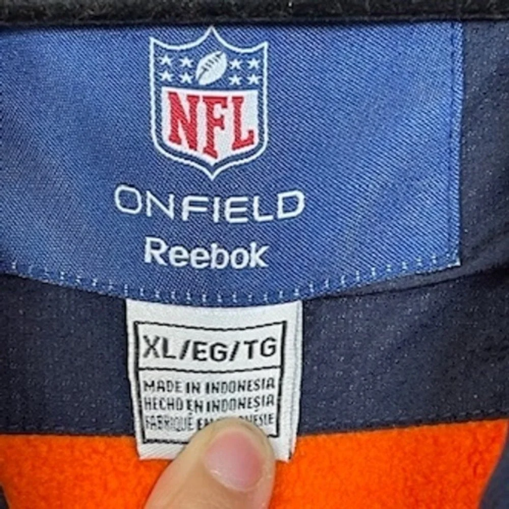 Vintage Reebok Chicago Bears NFL On-Field Full Zip Hooded Windbreaker Jacket XL